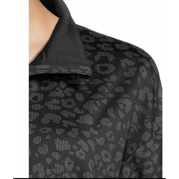 Avia Women's Fleece Lined Black & Gray Leopard Print Quarter Zip Pullover Size M - Picture 2 of 4